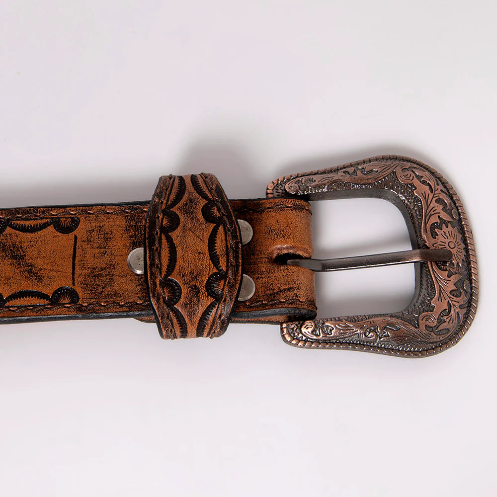 Vintage leather belt with decorative buckle (133508)