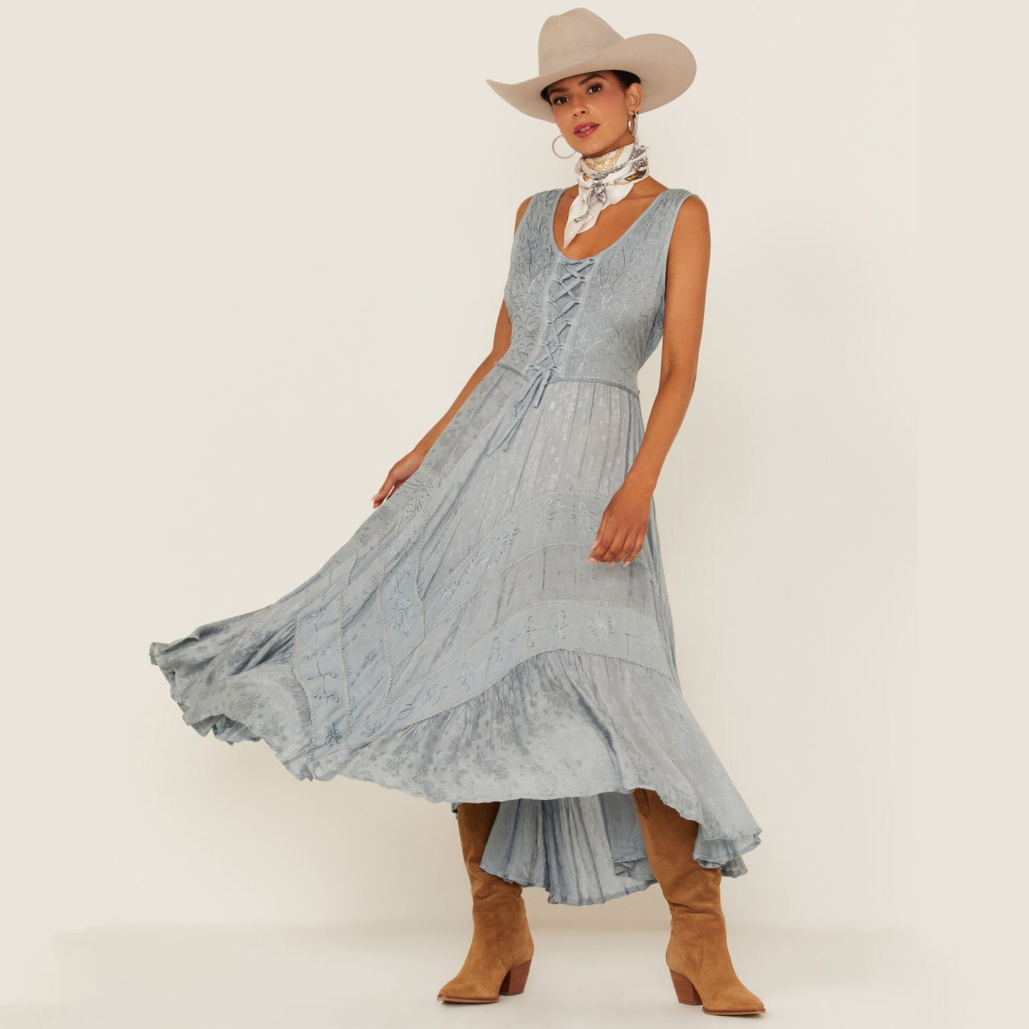 Cowgirl in blue dress, 356H98_020_P1