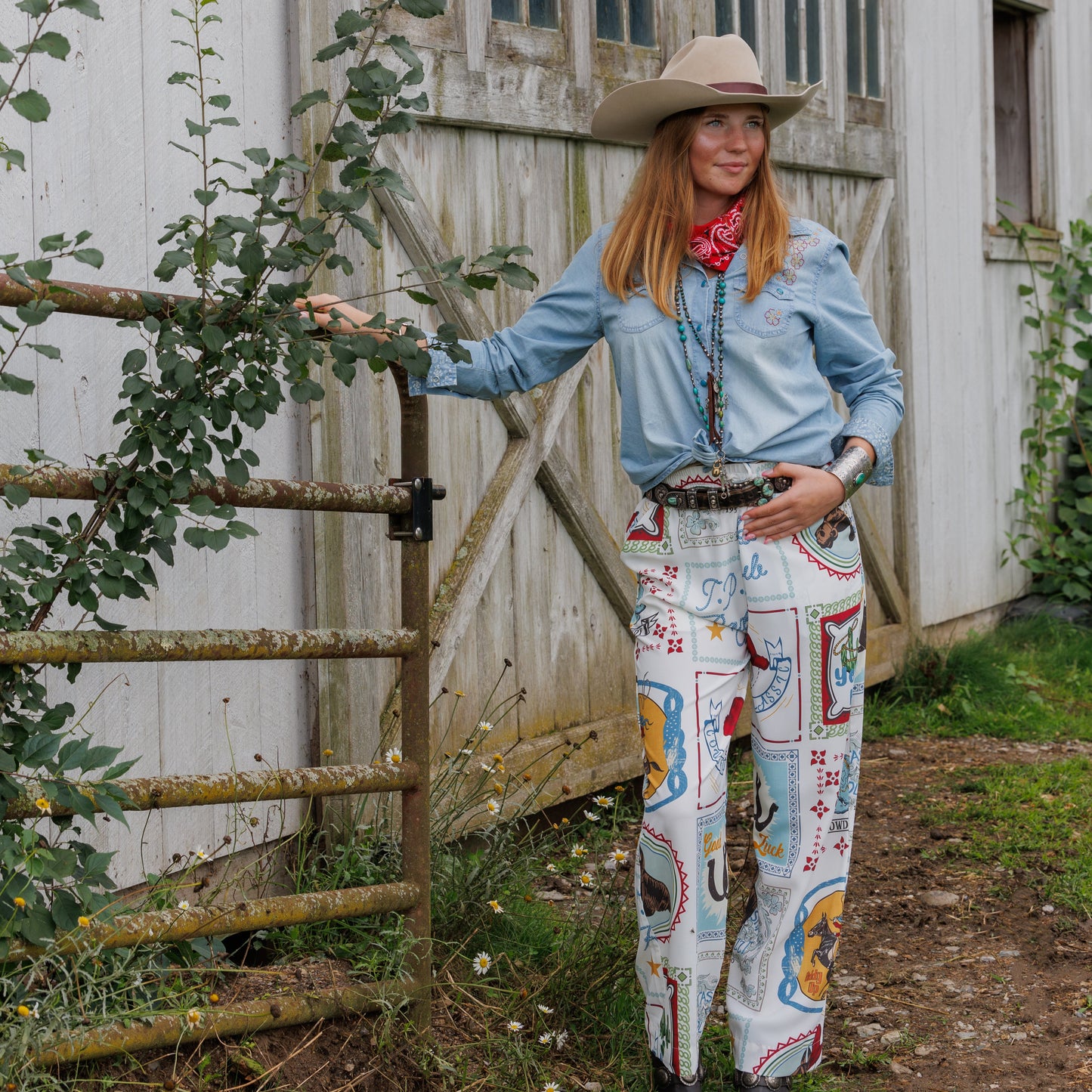 Lyle Shirt & Anya Pant outfit with cowboy hat