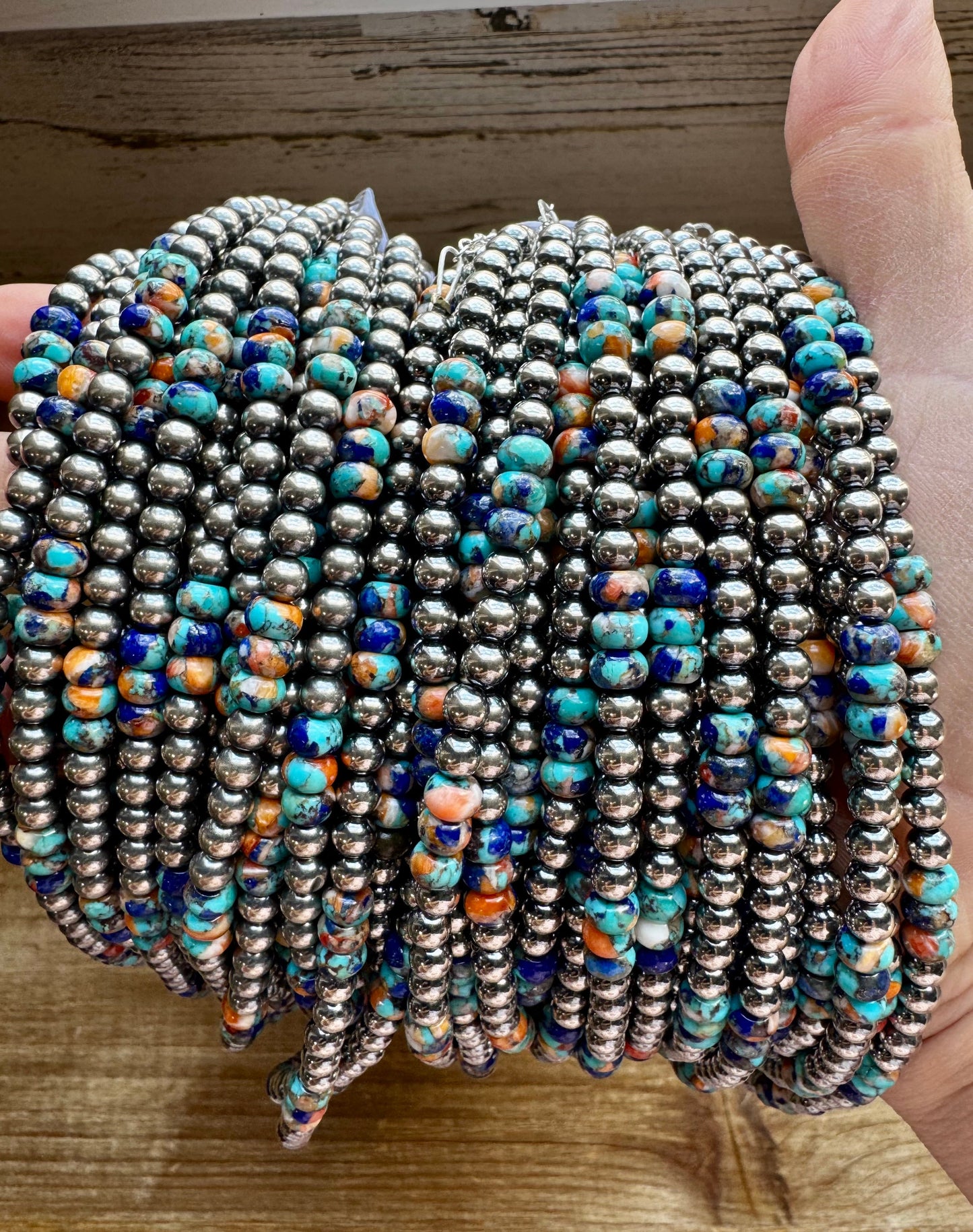 Turquoise and silver beaded bracelet stack (78923F1E)