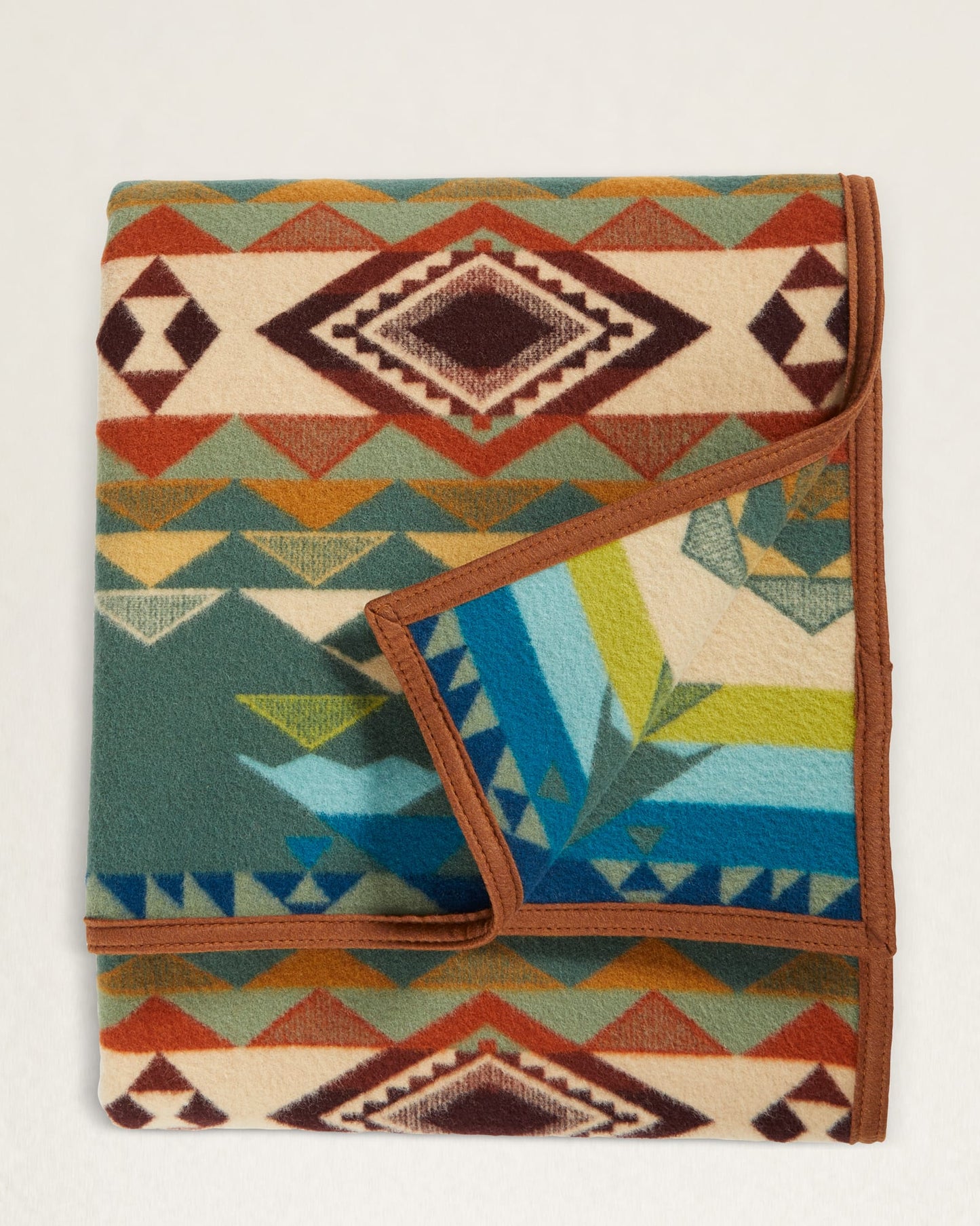 Geometric patterned blanket 79594Z_57238_ALT4