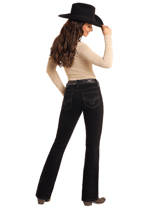 Cowgirl in black jeans and hat, BW4MD05313