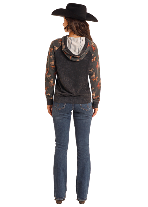 Woman in hoodie and jeans, BW94T05231
