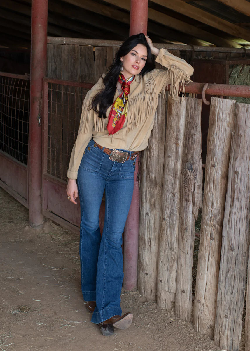 Woman in denim and fringed jacket, DSC_2418-6