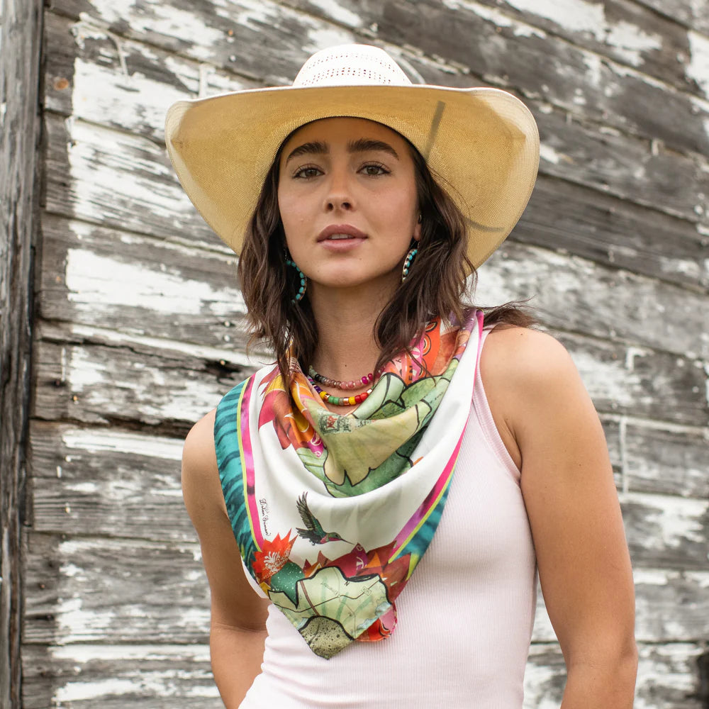 Woman in cowboy hat and scarf, DSC_5938_1000x.jpg