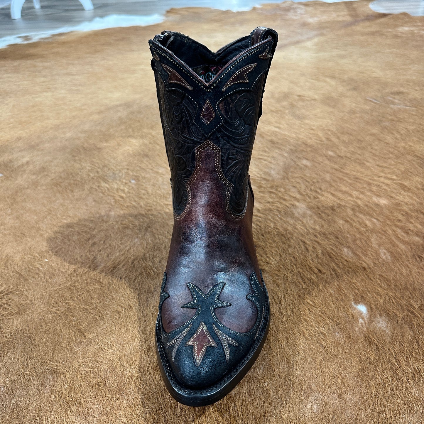 Cowboy boot IMG_1686_2, with intricate design