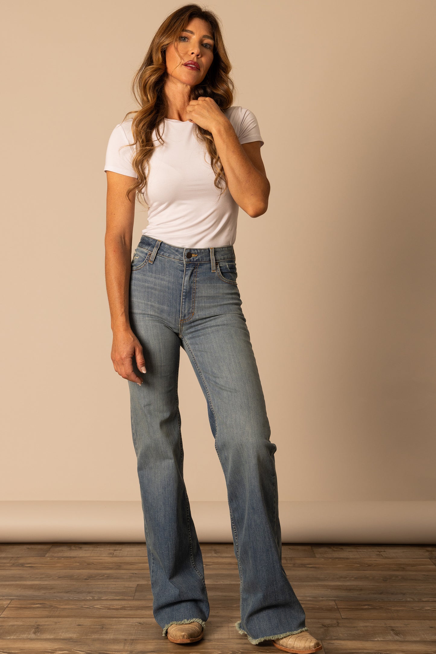Olivia in blue denim jeans