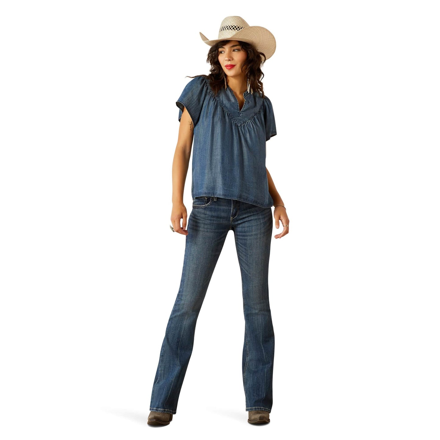 Woman in western wear, S25_WMS_WEST_10055137_full