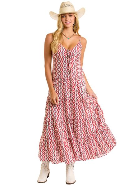 Woman in red patterned maxi dress, BWD0R06320-14