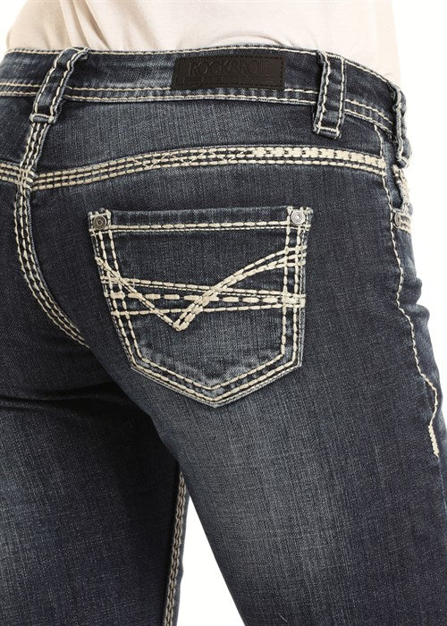 W7_9516---C jeans back pocket detail