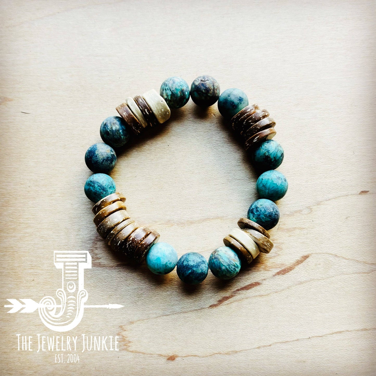 Beaded bracelet with blue and brown beads.