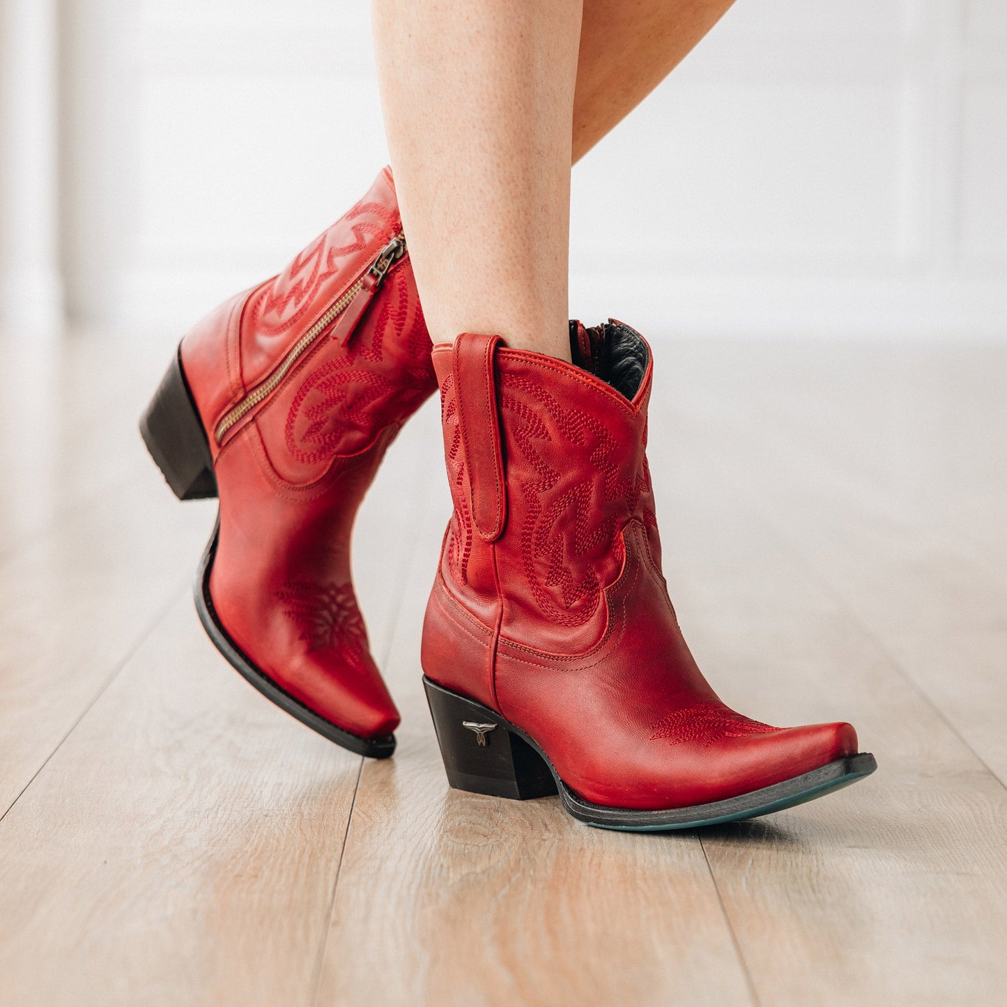 Smoldering Ruby cowboy boots (lb0560l)