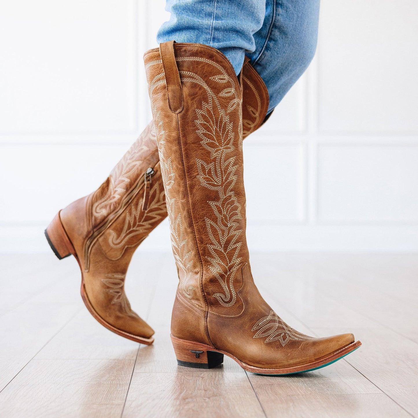 Sandaga knee-high desert clay cowboy boots