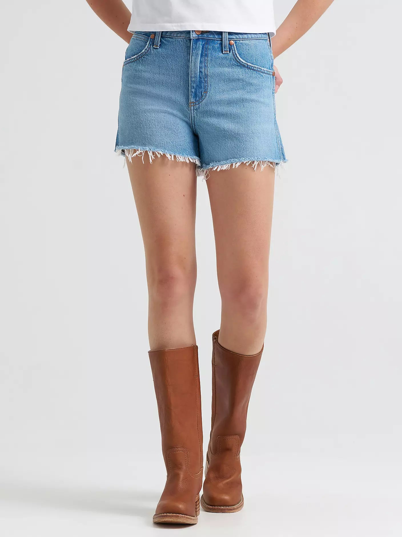 Wrangler® Cowboy Short - High Rise Color: Riyah