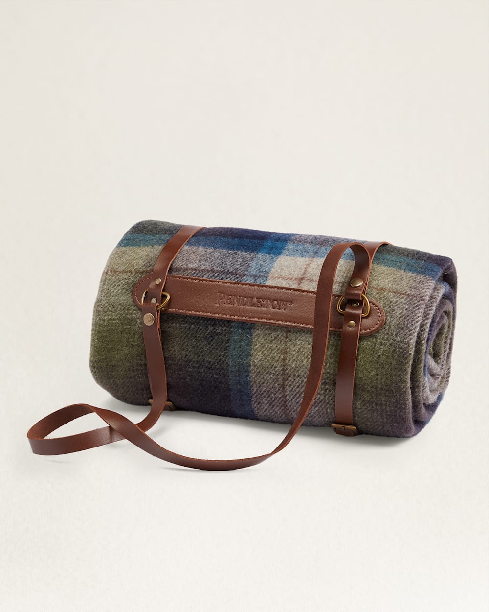 Rolled blanket with leather straps - ALT4