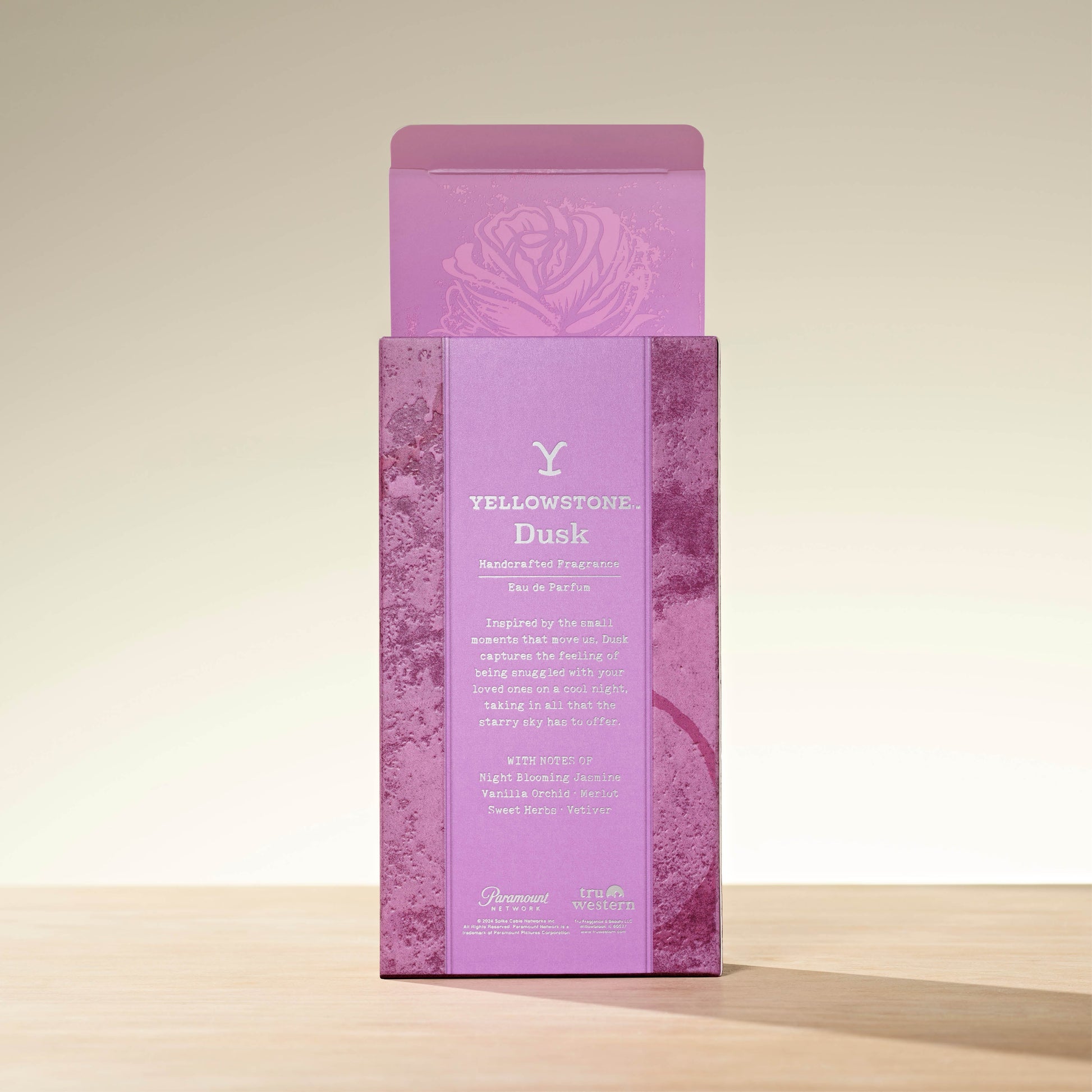 Yellowstone Dusk Eau de Parfum box, front view.