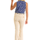 Woman in jeans and hat, BWN0S06673---B product image