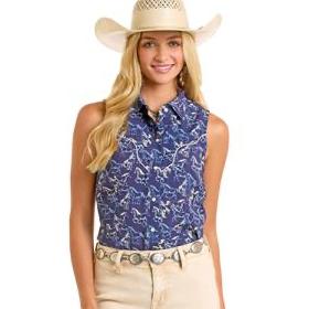 Woman in Western shirt and cowboy hat