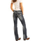 Woman wearing jeans W7_9516---B