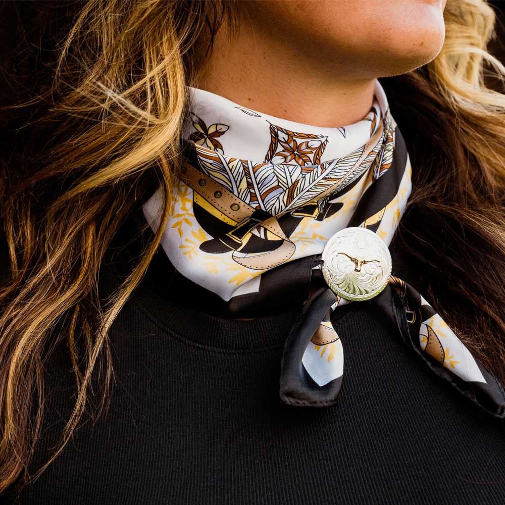 Cowgirl scarf with floral design and silver clasp - SCF384S